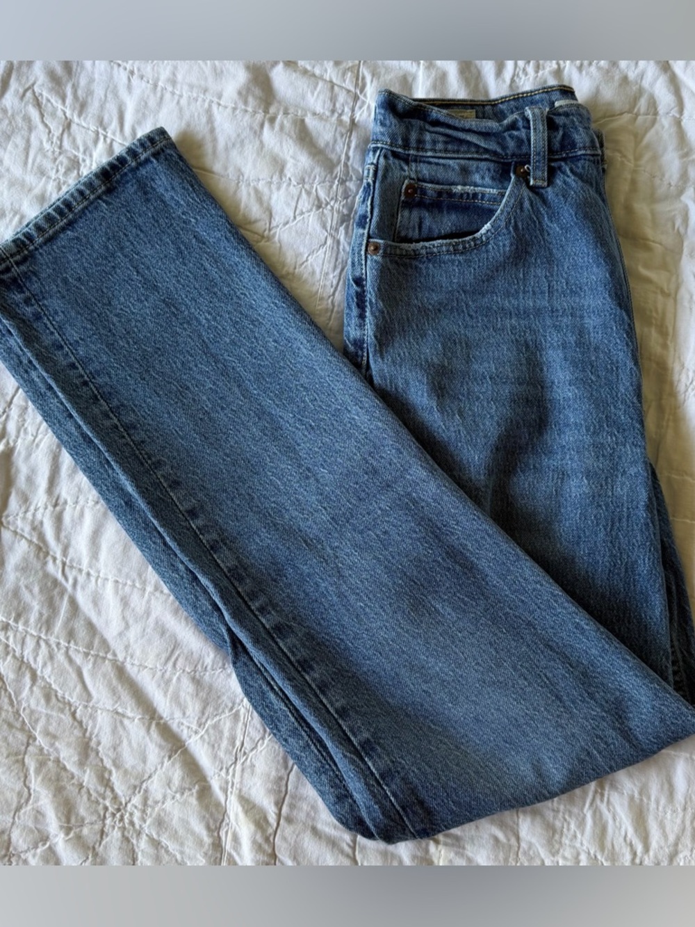 Levi's Women's Straight Leg Jeans - Medium Blue